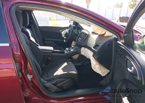 2015 Chrysler 200 Limited z USA, uszkodzony, nr VIN 1C3CCCAB2FN709289